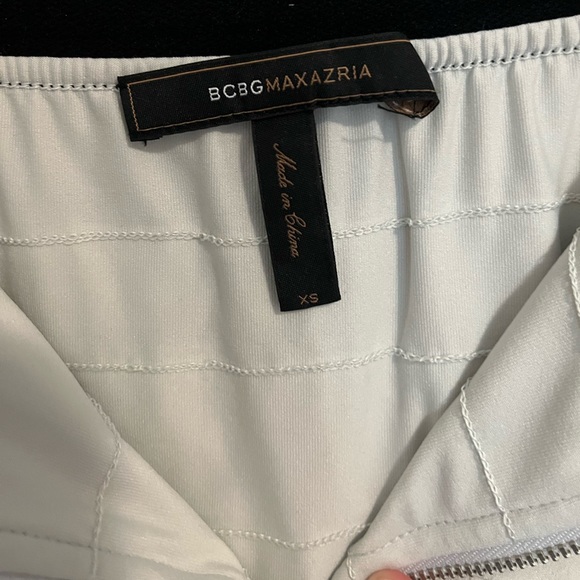 BCBG MaxAzria silk skirt - Picture 3 of 4